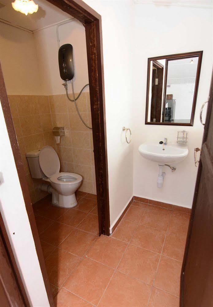 Hainan House Hotel Джордж Таун Екстериор снимка